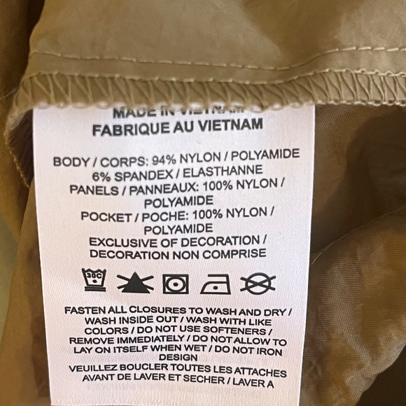 NWT Nike Sportswear Revolution Utility Half-Zip Jacket Sz S - Picture 10 of 14